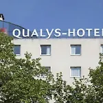 Mercure Paris 4*