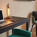 Mercure Paris 4*