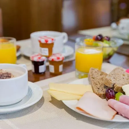 מלון Mercure Paris 4*