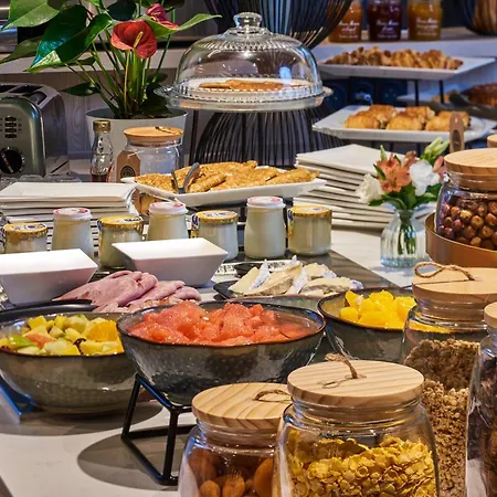 Mercure Paris Hotel 4*