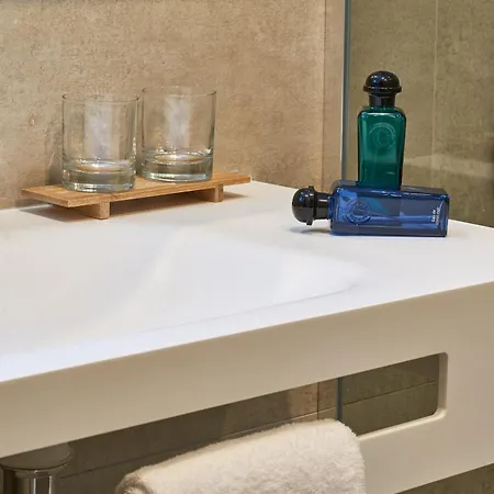 Qualys-hôtel Nanterre-paris La Défense Hotel 4*