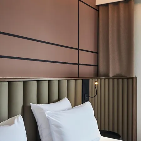 Qualys-hôtel Nanterre-paris La Défense Hotel Nanterre