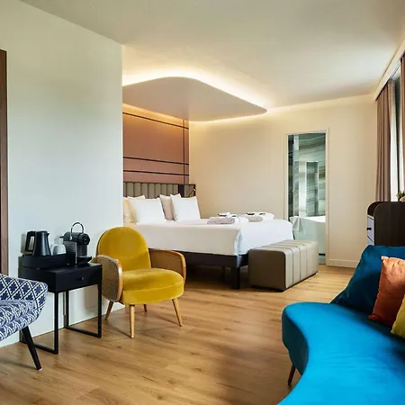 Qualys-hôtel Nanterre-paris La Défense 4*