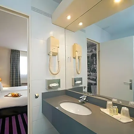 Mercure Paris Hotel