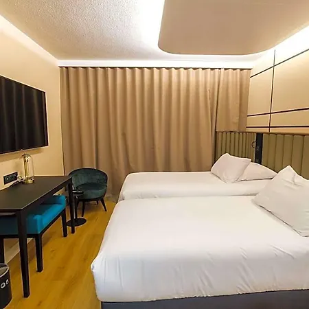 Hotel Mercure Paris Nanterre