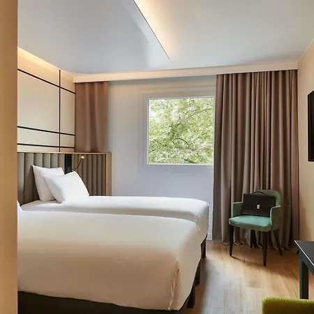 Mercure Paris Ναντέρ